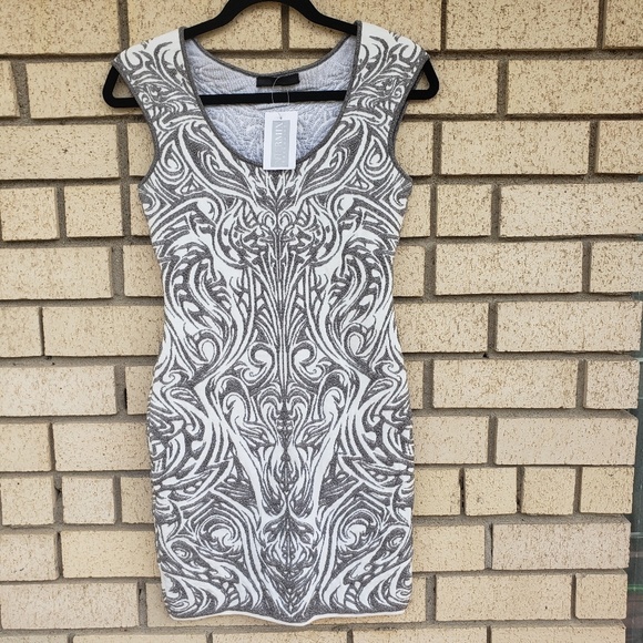 Rvn dress nwt - Picture 4 of 8